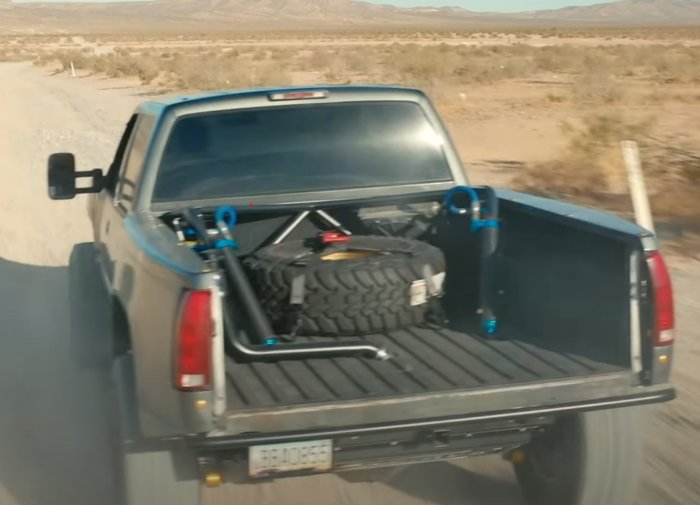 view of truck bed chevy prerunner